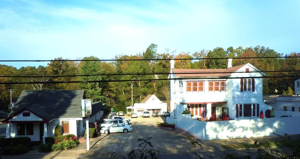 Alpine Inn Hot Springs Buitenkant foto